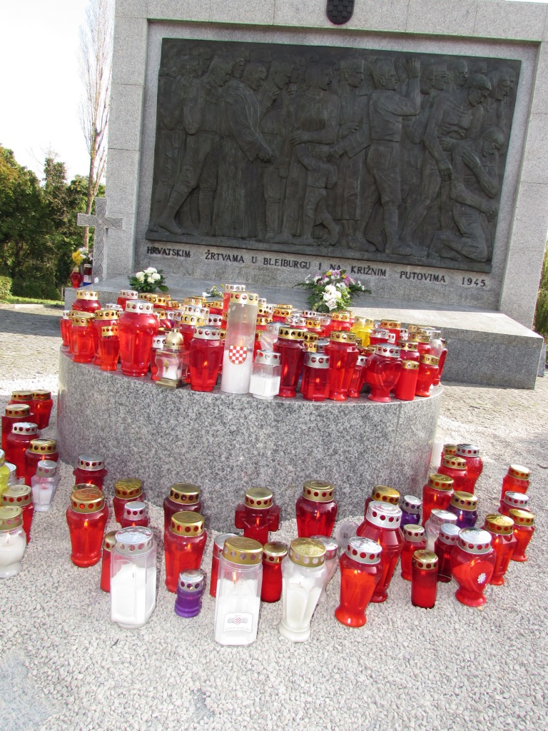 Hrvatskim žrtvama u Bleiburgu i na Križnim putovima 1945.